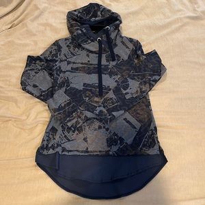 Brand new dark multicolored hooded top